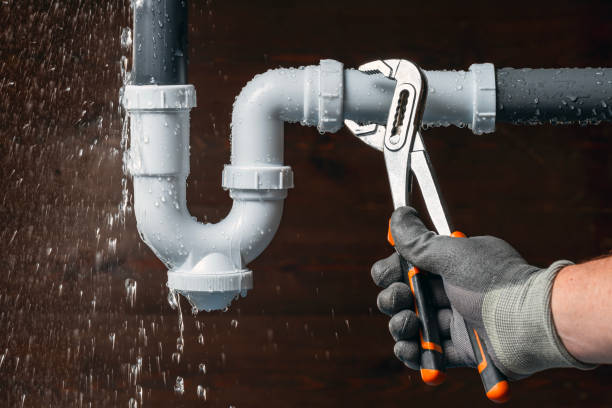 Professional Drain Cleaning technician working in Waterloo, NE